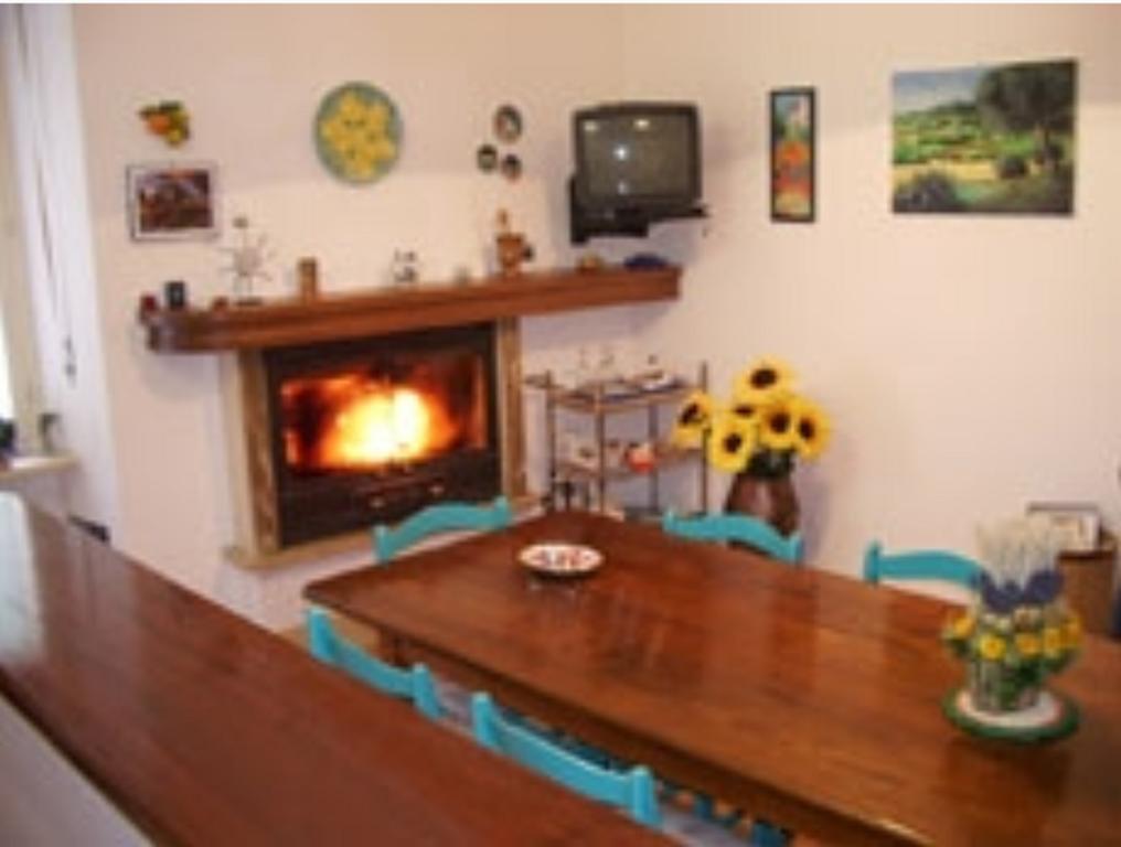 B&B Il Colle Serra San Quirico Bagian luar foto